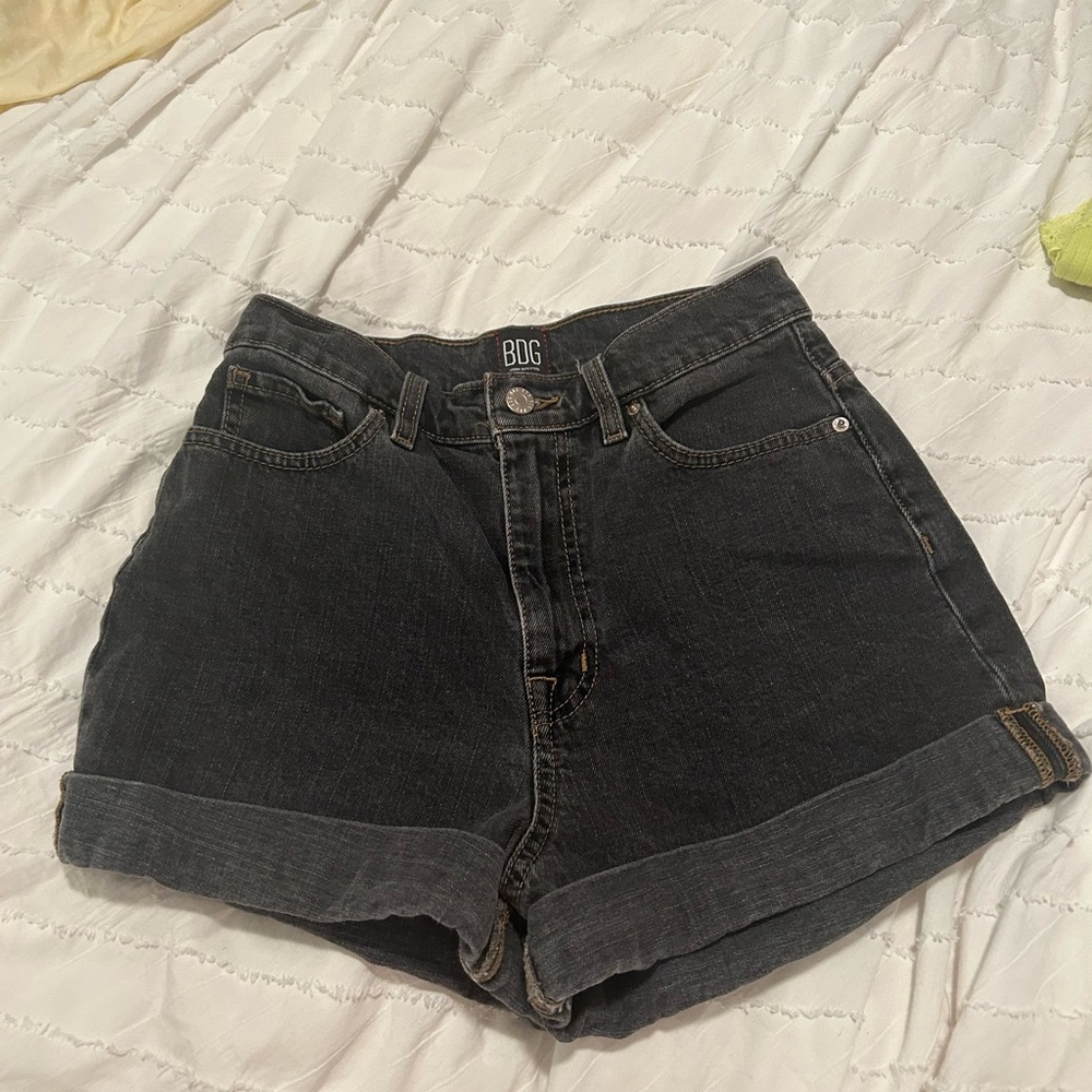 BDG Mom High Rise Jean Shorts